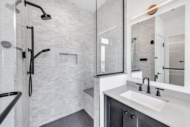 1144 BROOKWOOD DRIVE, Green Bay, WI 54304