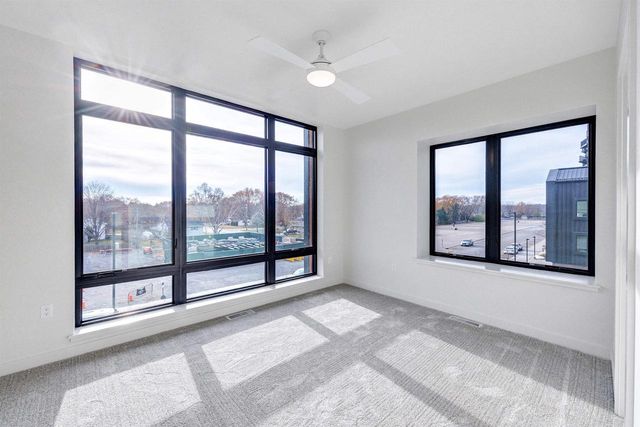 1144 BROOKWOOD DRIVE, Green Bay, WI 54304