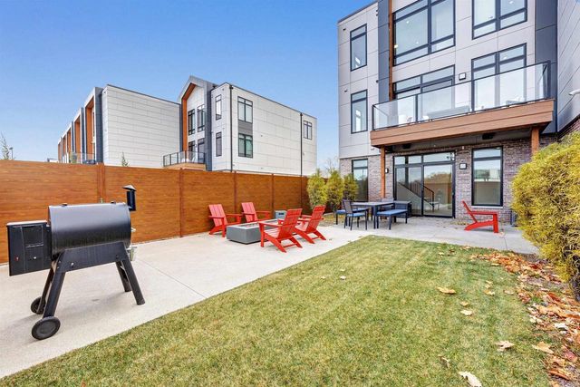 1144 BROOKWOOD DRIVE, Green Bay, WI 54304