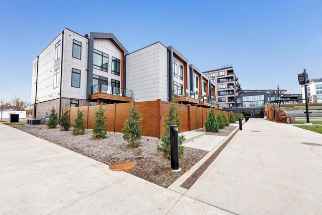 1144 BROOKWOOD DRIVE, Green Bay, WI 54304