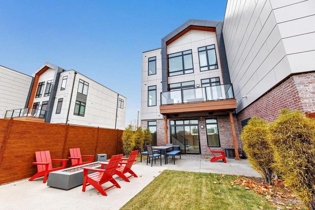 1144 BROOKWOOD DRIVE, Green Bay, WI 54304