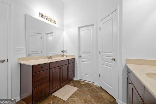 9009 Woodland Trail, Alpharetta, GA 30009