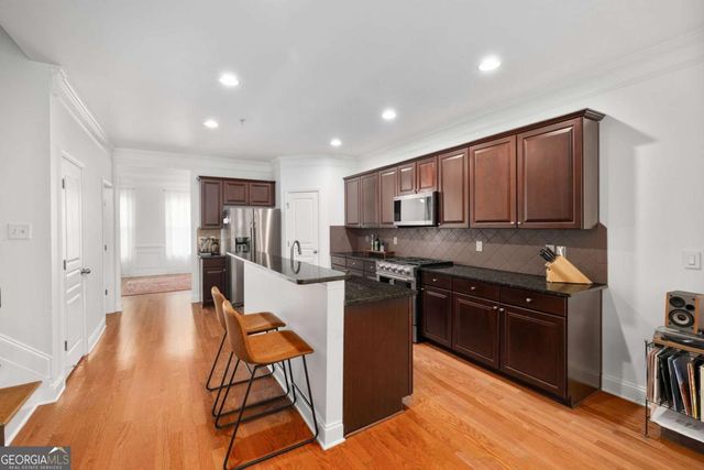 9009 Woodland Trail, Alpharetta, GA 30009