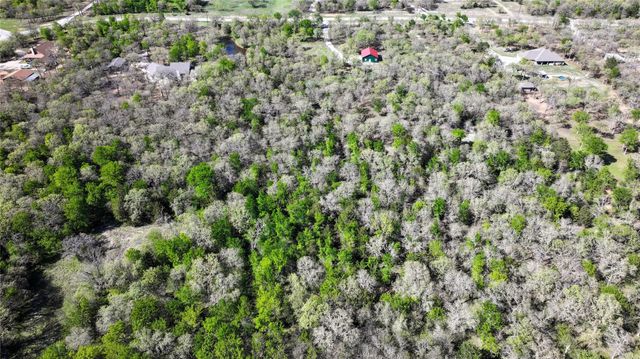 246 Silver Lakes Drive, Sunset, TX 76270