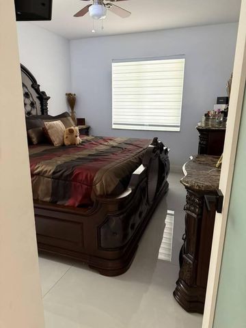 17995 31ST Road N, Loxahatchee, FL 33470