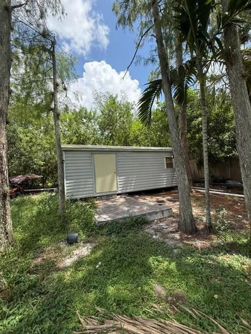 17995 31ST Road N, Loxahatchee, FL 33470