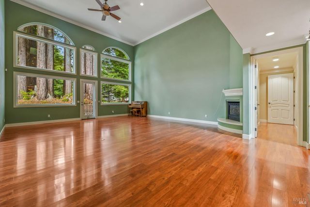 16611 Pearl Ranch Rd, Fort Bragg, CA 95437