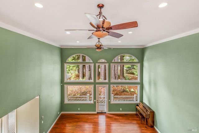 16611 Pearl Ranch Rd, Fort Bragg, CA 95437