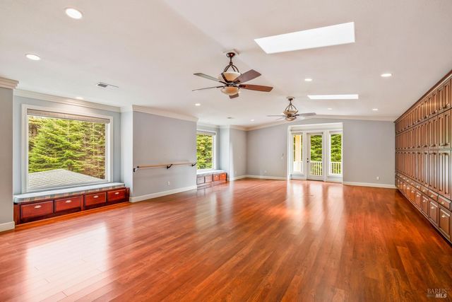 16611 Pearl Ranch Rd, Fort Bragg, CA 95437