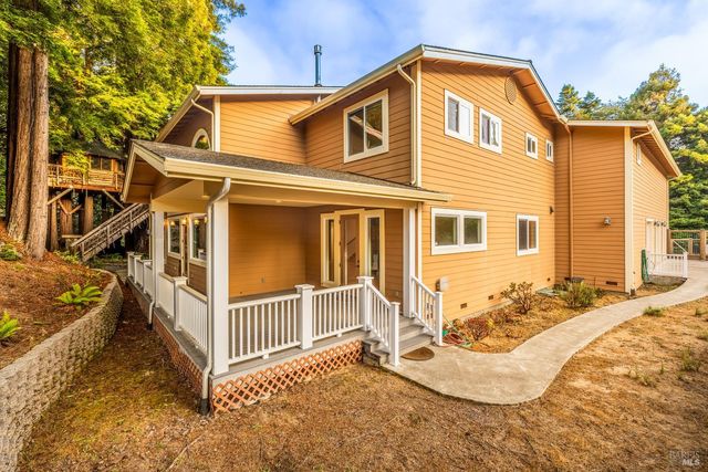 16611 Pearl Ranch Rd, Fort Bragg, CA 95437