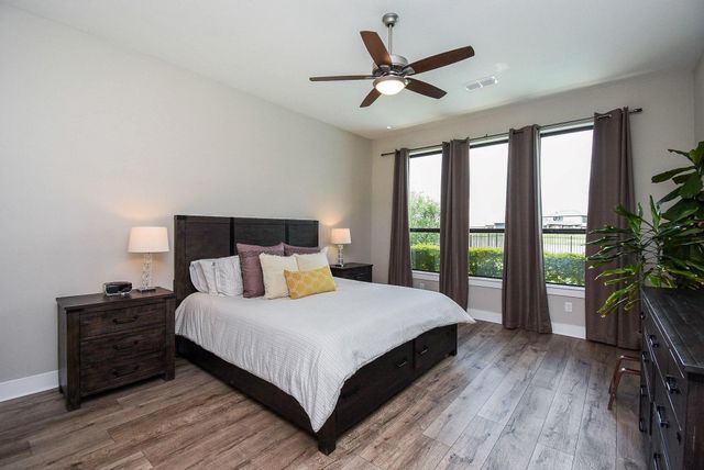 24902 Pavonia Lake Lane, Tomball, TX 77375