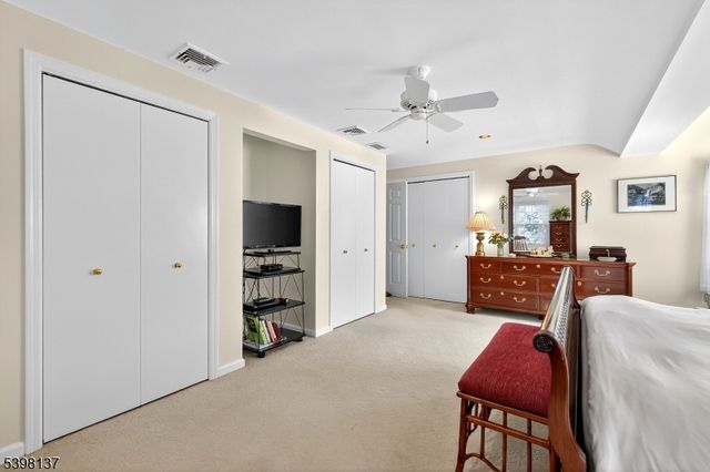 1134 Kipling Rd, Elizabeth City, NJ 07208