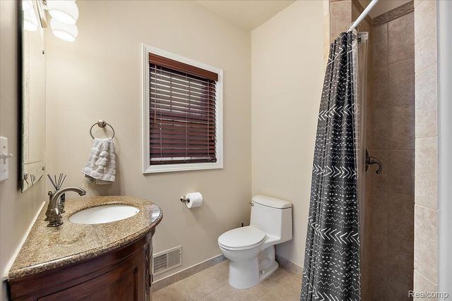 5035 Hidden Ridge Drive, Hadley Township, MI 48455