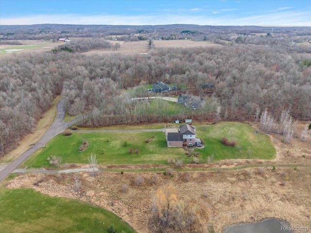 5035 Hidden Ridge Drive, Hadley Township, MI 48455
