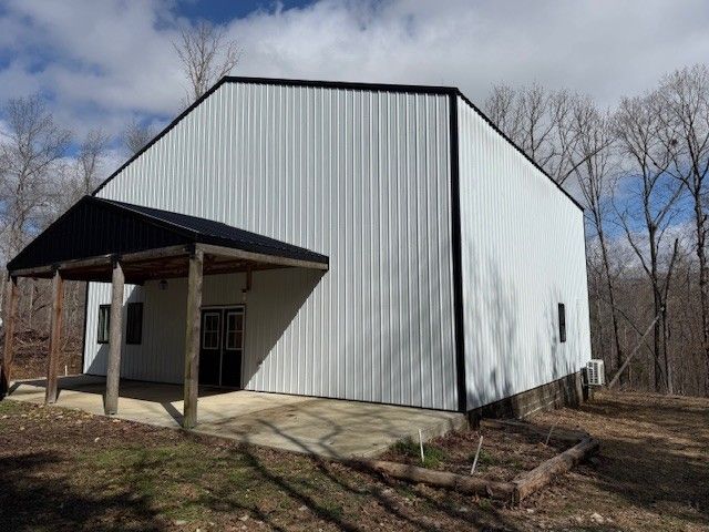 607 Rocky Dr, Dickson, TN 37055