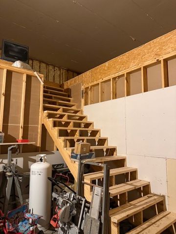 607 Rocky Dr, Dickson, TN 37055