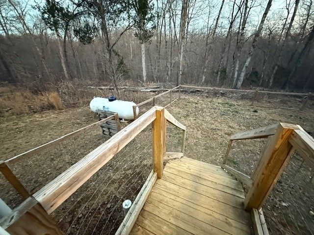 607 Rocky Dr, Dickson, TN 37055