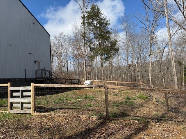 607 Rocky Dr, Dickson, TN 37055