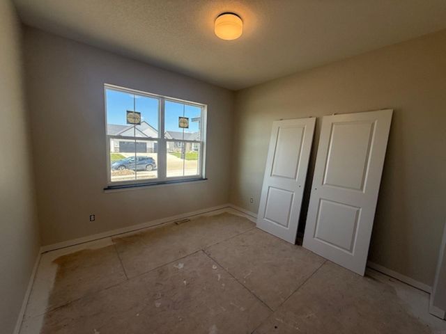 2838 Autumn Woods Drive, Cedar Falls, IA 50613