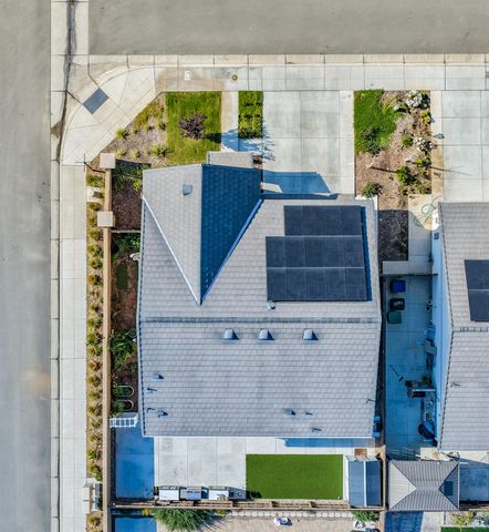 379 Aria S, Madera, CA 93636