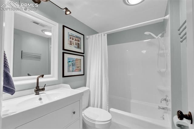 4452 Sentinel Rock NA, Larkspur, CO 80118