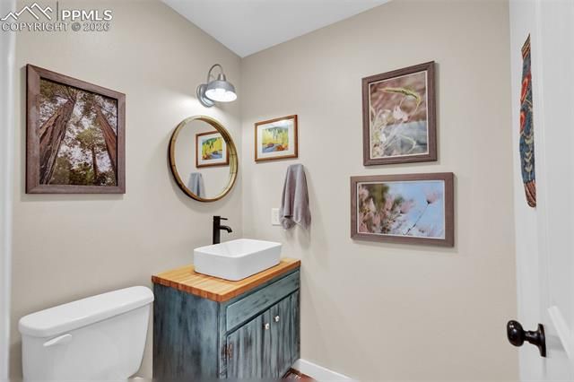 4452 Sentinel Rock NA, Larkspur, CO 80118