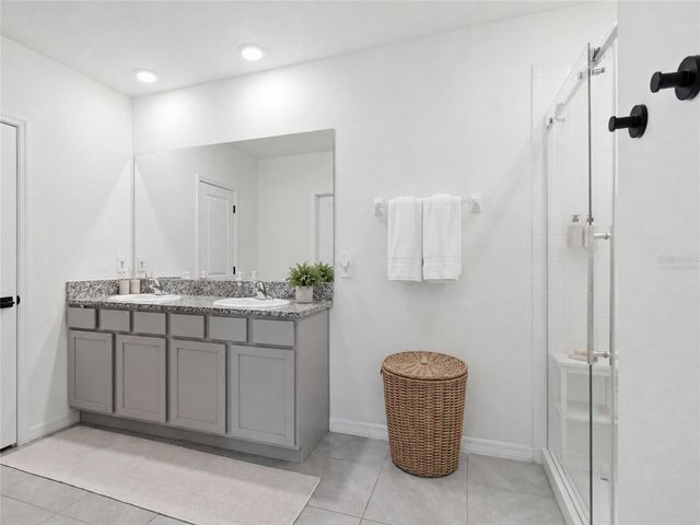 3262 HILLTOP CIRCLE, Bradenton, FL 34211