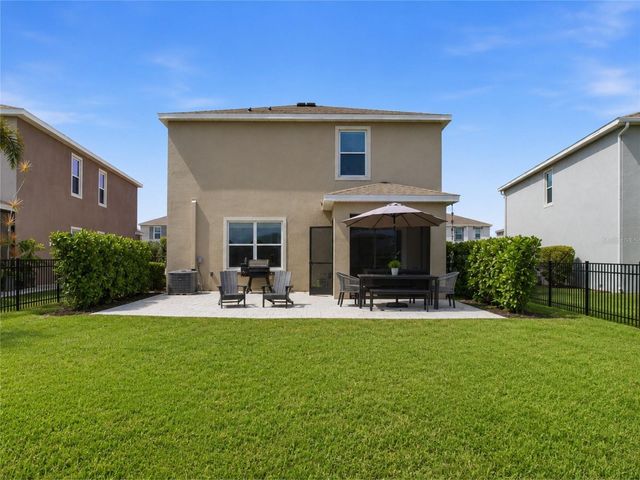 3262 HILLTOP CIRCLE, Bradenton, FL 34211