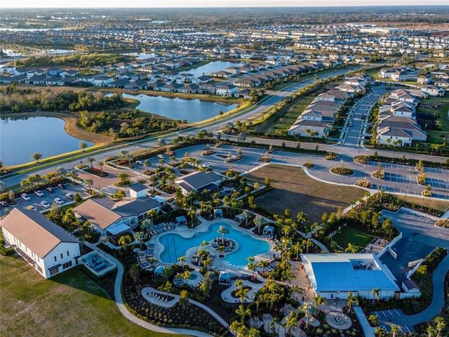 3262 HILLTOP CIRCLE, Bradenton, FL 34211