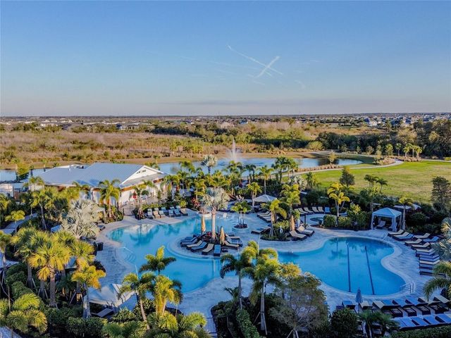 3262 HILLTOP CIRCLE, Bradenton, FL 34211