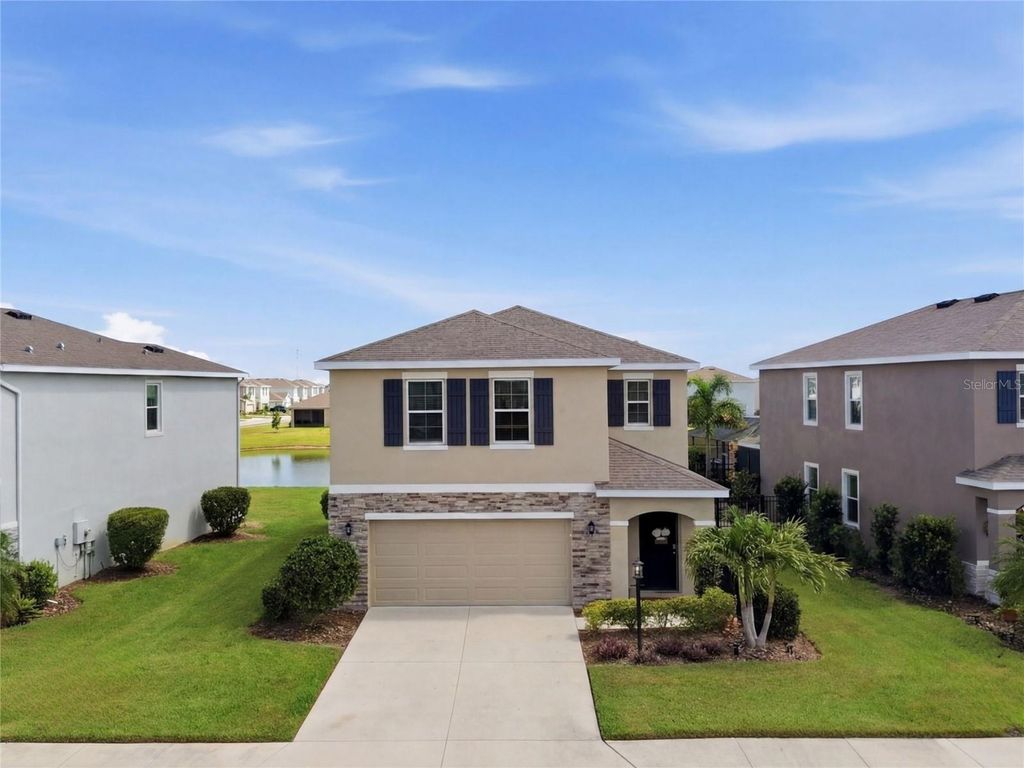 3262 HILLTOP CIRCLE, Bradenton, FL 34211