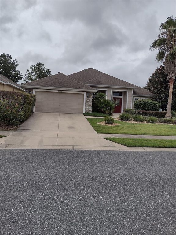 2006 BAYSIDE AVENUE, Mount Dora, FL 32757