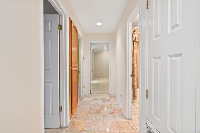 2025 Dorset Ln, Modesto, CA 95355