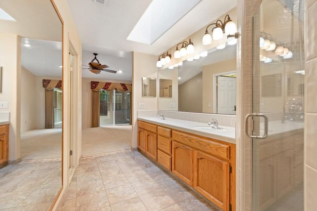 2025 Dorset Ln, Modesto, CA 95355