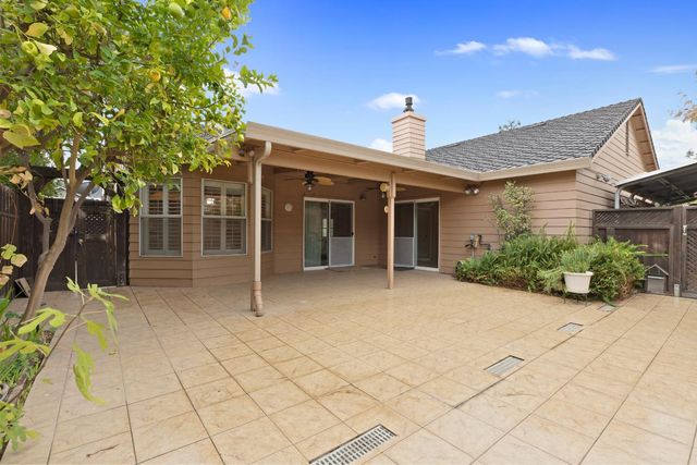 2025 Dorset Ln, Modesto, CA 95355