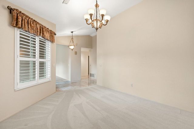 2025 Dorset Ln, Modesto, CA 95355