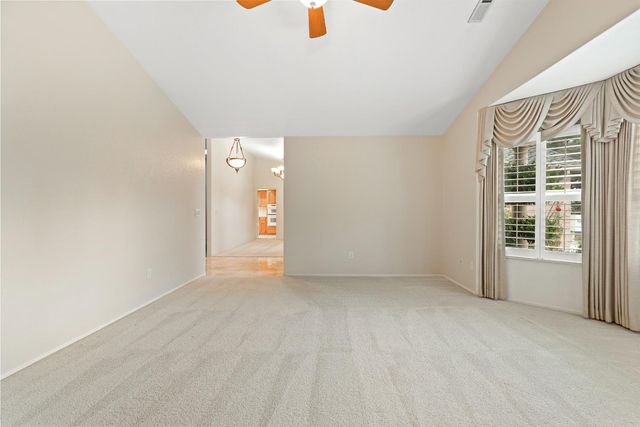 2025 Dorset Ln, Modesto, CA 95355