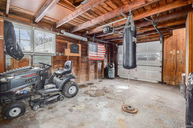 1105 W wilkinson Street, Goshen, IN 46526