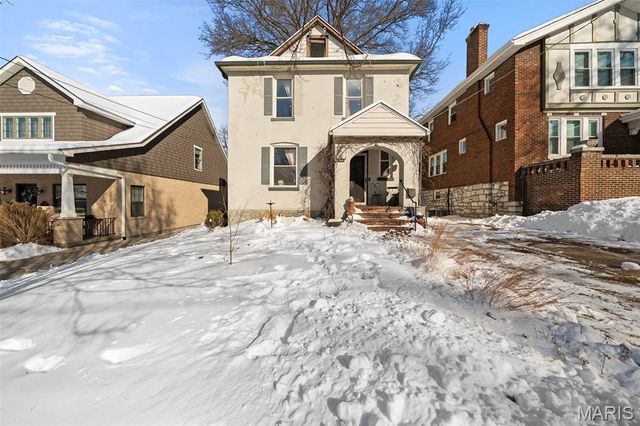 7479 Hiawatha Avenue, Richmond Heights, MO 63117