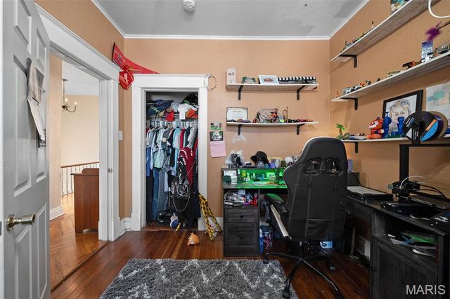 7479 Hiawatha Avenue, Richmond Heights, MO 63117