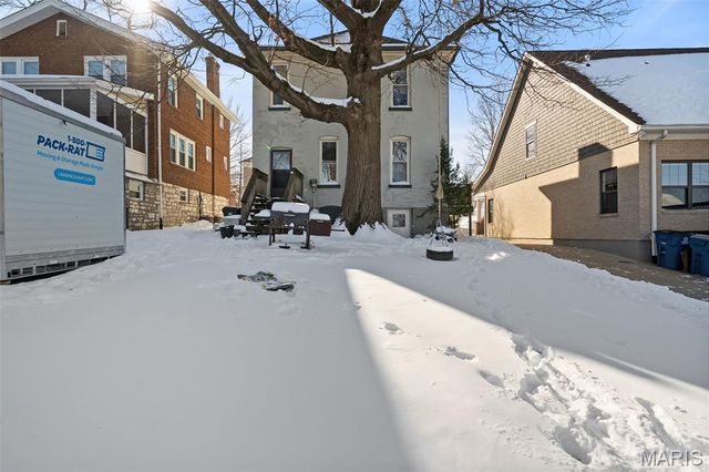 7479 Hiawatha Avenue, Richmond Heights, MO 63117