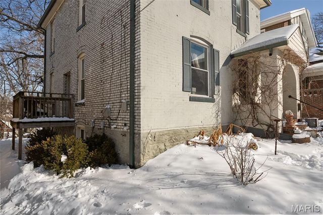 7479 Hiawatha Avenue, Richmond Heights, MO 63117