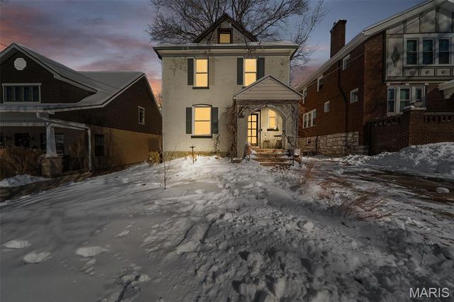 7479 Hiawatha Avenue, Richmond Heights, MO 63117