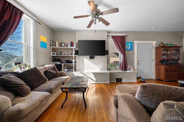 7479 Hiawatha Avenue, Richmond Heights, MO 63117