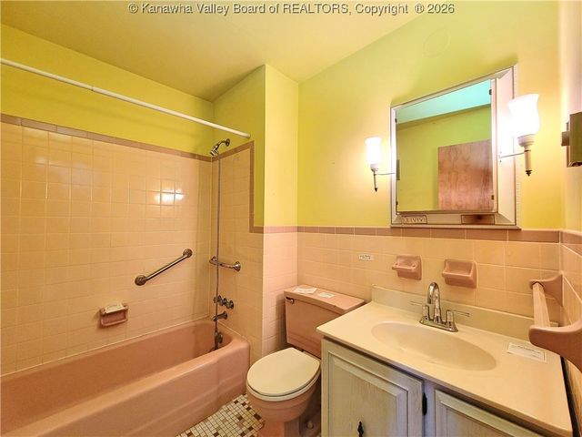 2514 Kay Lane, Charleston, WV 25302