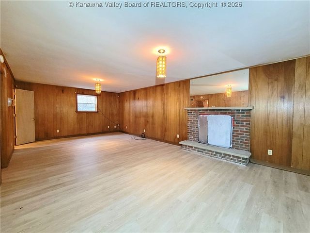 2514 Kay Lane, Charleston, WV 25302