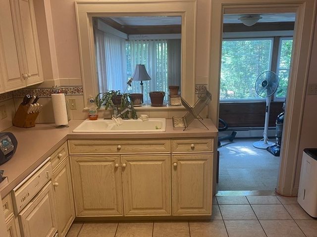 1154 High Street, Westwood, MA 02090