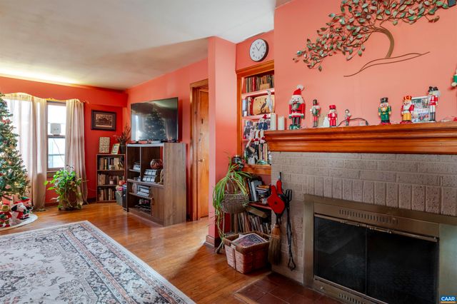 908 ROCKLAND AVE, Charlottesville, VA 22902