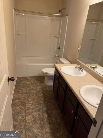 1998 Thorngate Lane, Snellville, GA 30078