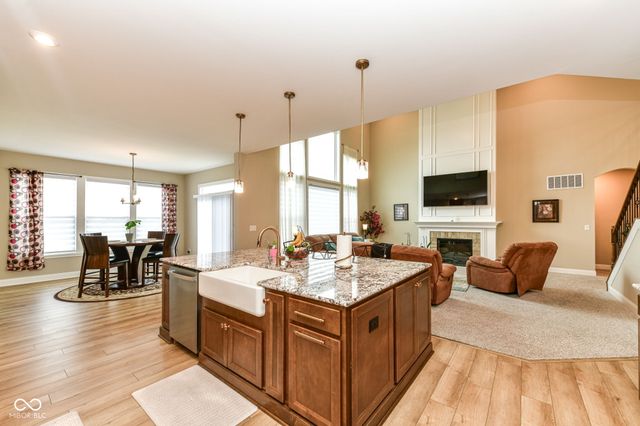 12634 Coastal Place, Fishers, IN 46037